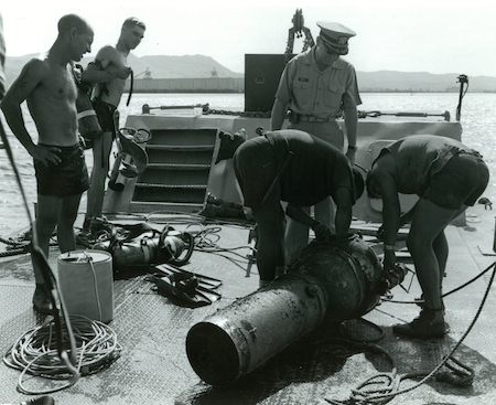 SMS Cormoran Salvage Crew